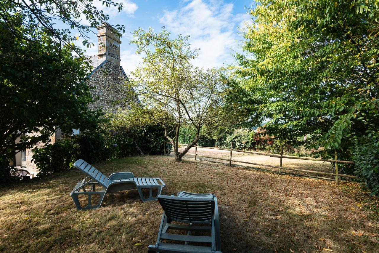 Gite De Charme Avec Spa, Baie Du Mont St Michel Sougéal Kültér fotó