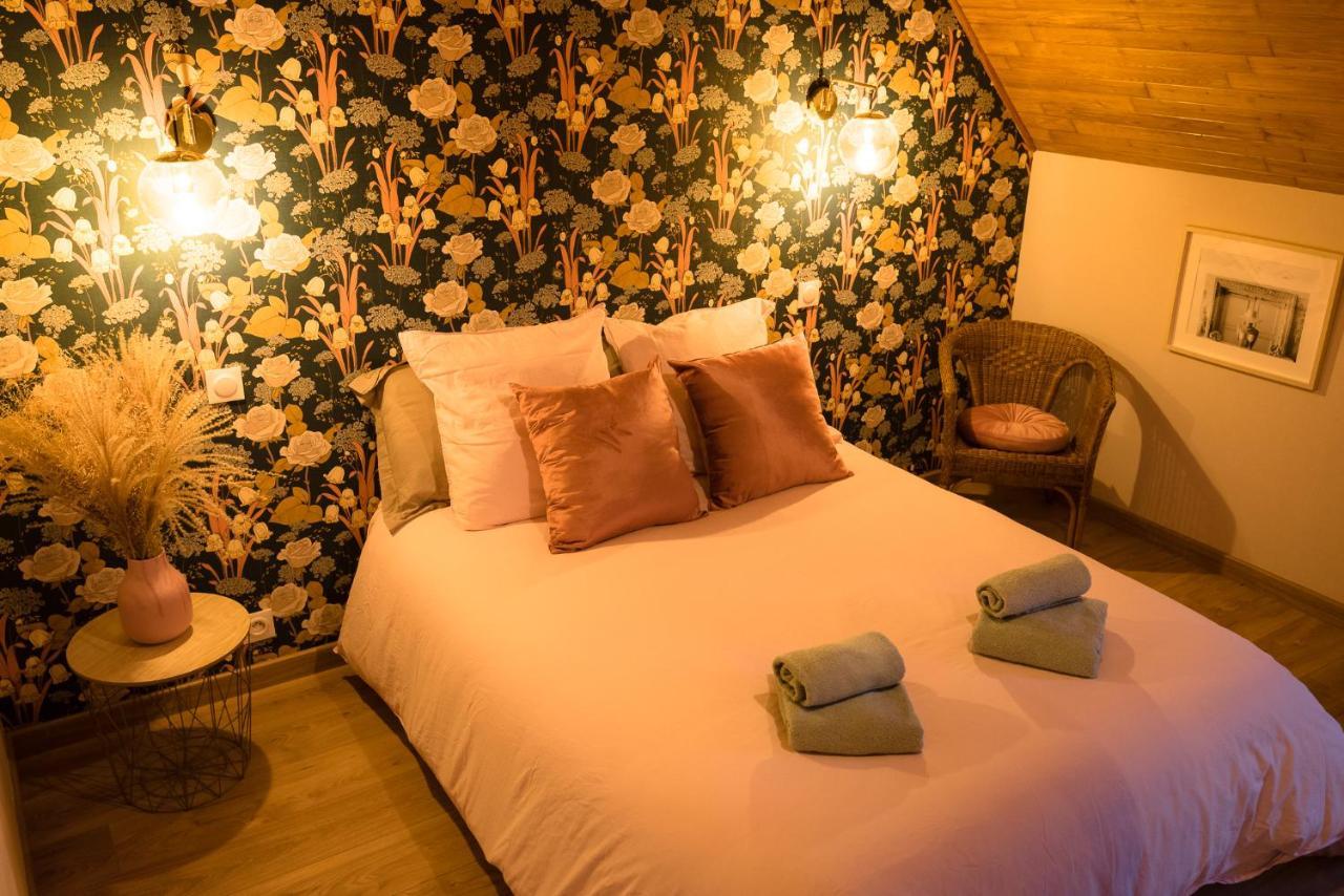 Gite De Charme Avec Spa, Baie Du Mont St Michel Sougéal Kültér fotó